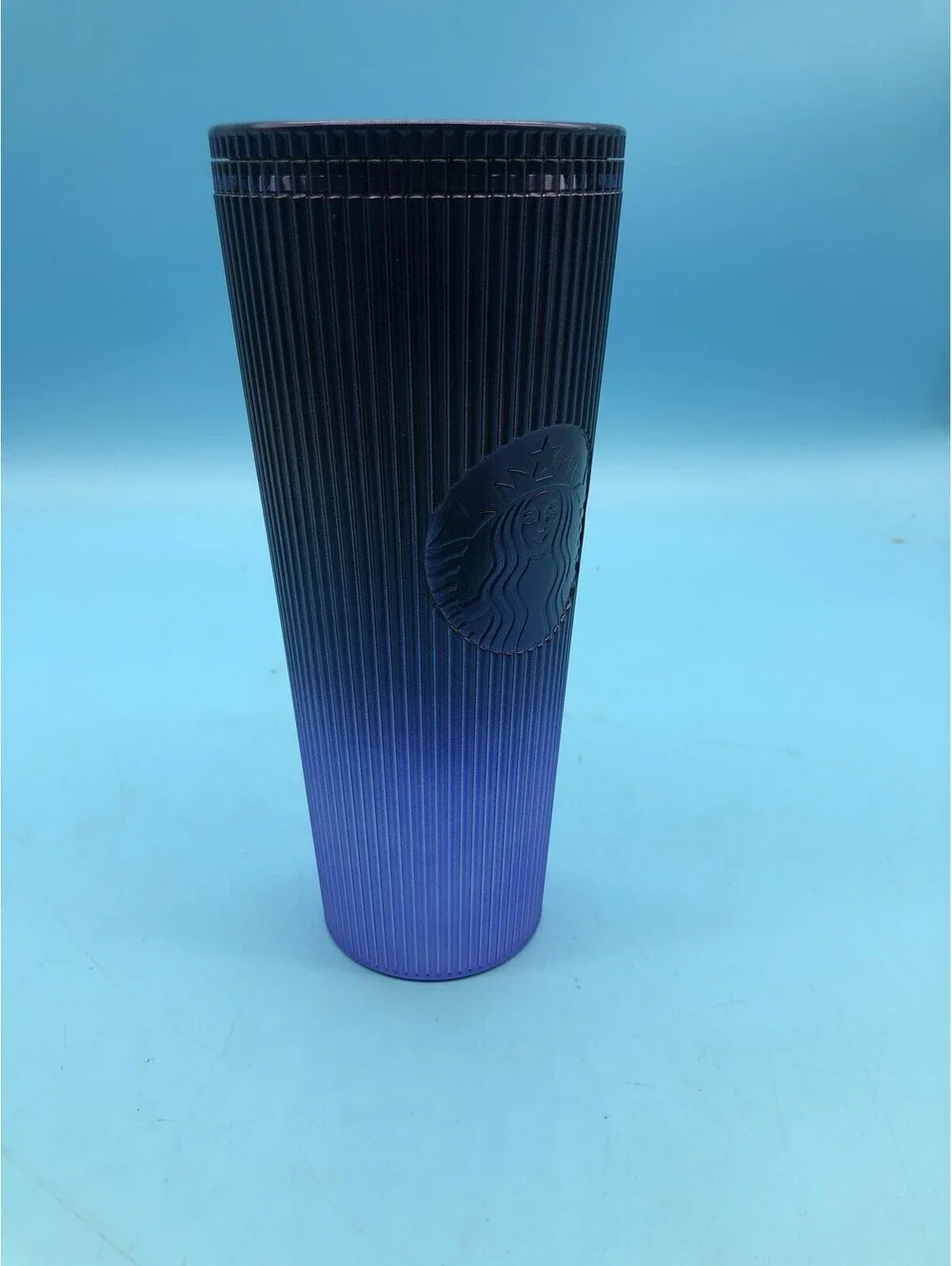 Starbucks Walt Disney World Purple Gradient Cold Tumbler Plastic Lid Castle